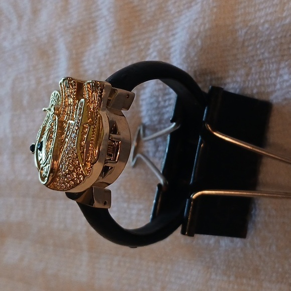 Rhinestone elephant watch - Picture 2 of 7